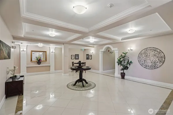 Property Slideshow image 2 of 26 | 4406 providence point pl 301, Issaquah, WA, 98029