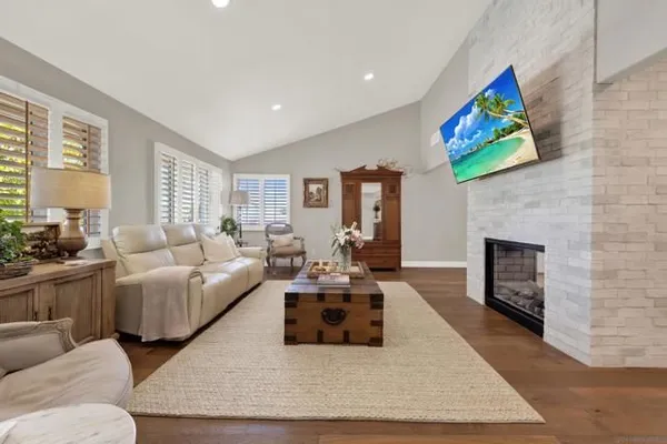 Property Slideshow image 3 of 52 | 12325 nacido dr, San Diego, CA, 92128