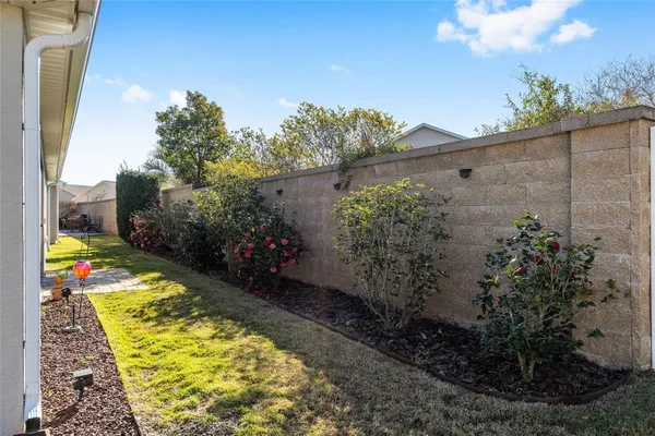 Property Slideshow image 2 of 50 | 2344 bachman path, The Villages, FL, 32162