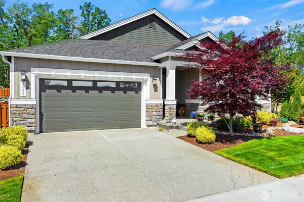 Property Slideshow image 3 of 34 | 3335 arrowroot st, Lacey, WA, 98513