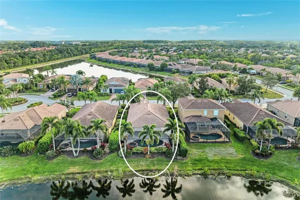 Property Slideshow image 3 of 99 | 9015 hammock edge pl, Bradenton, FL, 34212