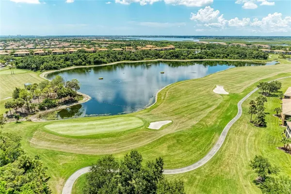 Property Slideshow image 2 of 76 | 314 winding brook ln 102, Bradenton, FL, 34212