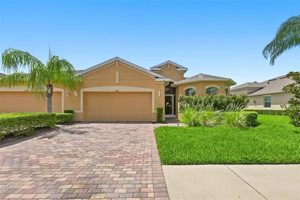 Property Slideshow image 2 of 43 | 623 chipper dr, Sun City Center, FL, 33573