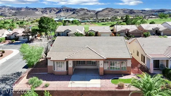 Property Slideshow image 2 of 54 | 2138 eagle watch dr, Henderson, NV, 89012