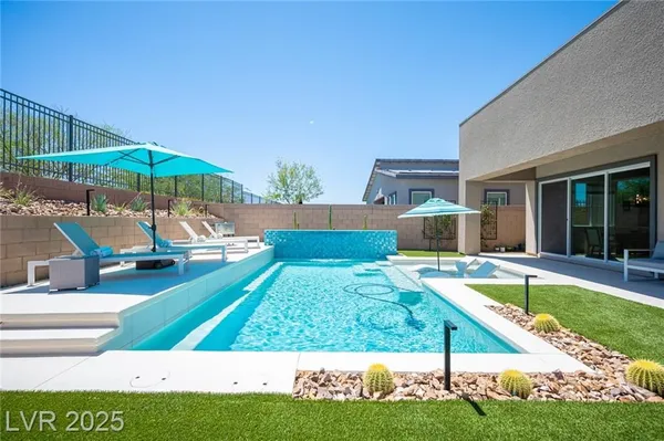 Property Slideshow image 3 of 66 | 29 reverie heights ave, Henderson, NV, 89011