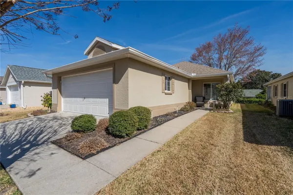 Property Slideshow image 2 of 22 | 1915 nw 50th cir, Ocala, FL, 34482