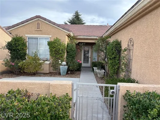 Property Slideshow image 3 of 23 | 1882 redwood valley st, Henderson, NV, 89052
