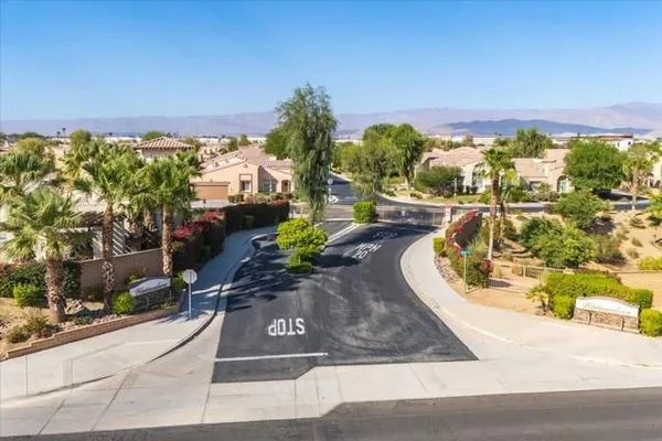 Property Slideshow image 2 of 6 | 79324 rose dawn, La Quinta, CA, 92253