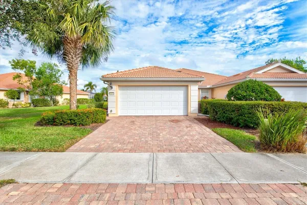 Property Slideshow image 3 of 85 | 13222 huerta st, Venice, FL, 34293