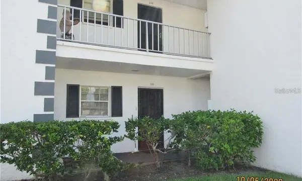 Property Slideshow image 2 of 24 | 204 46th avenue ter 410, Bradenton, FL, 34207