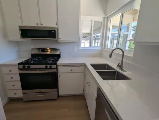 Property Slideshow image 3 of 17 | 4593 sunrise rdg, Oceanside, CA, 92056