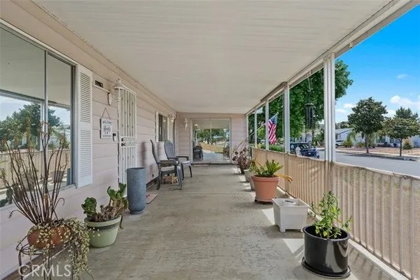 Property Slideshow image 3 of 39 | 2975 manzanita way, Hemet, CA, 92545