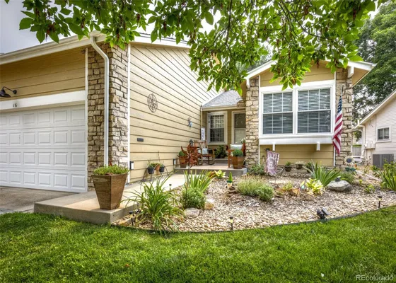 Property Slideshow image 2 of 48 | 16 sutherland ct, Highlands Ranch, CO, 80130