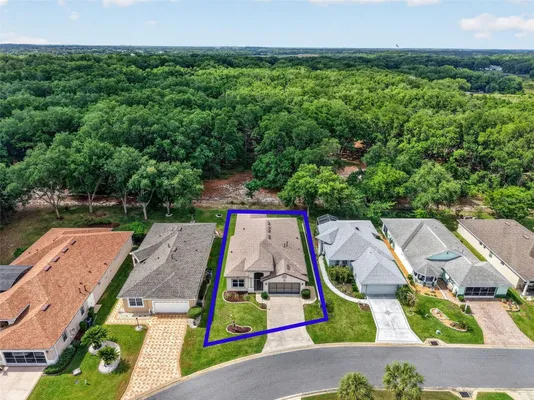 Property Slideshow image 2 of 69 | 20634 queen alexandra dr, Leesburg, FL, 34748