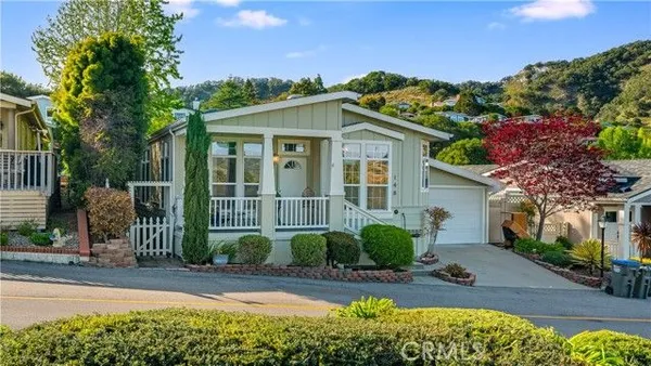 Property Slideshow image 2 of 37 | 148 riverview dr, Avila Beach, CA, 93424
