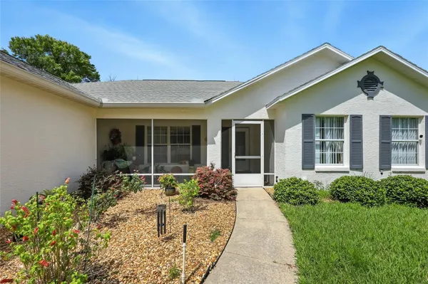 Property Slideshow image 3 of 43 | 10876 sw 53rd cir, Ocala, FL, 34476