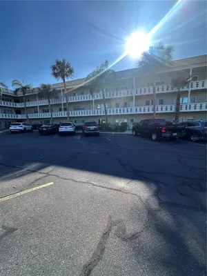 Property Slideshow image 2 of 26 | 2401 ecuadorian way 19, Clearwater, FL, 33763