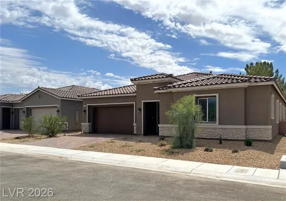 Property Slideshow image 2 of 43 | 5686 victoria falls dr, Pahrump, NV, 89061
