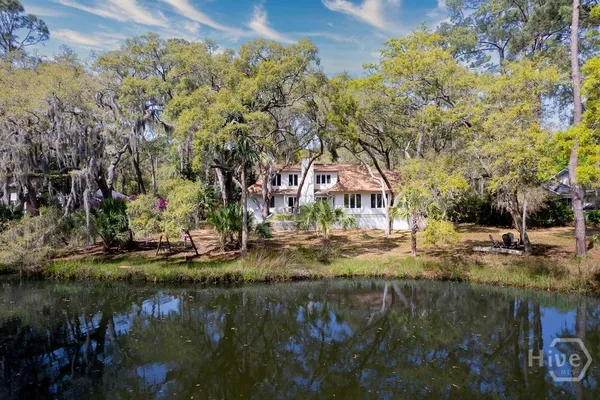 Property Slideshow image 2 of 42 | 7 wesley xing, Savannah, GA, 31411