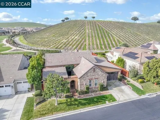 Property Slideshow image 3 of 60 | 1155 saint julien st, Brentwood (Cc), CA, 94513