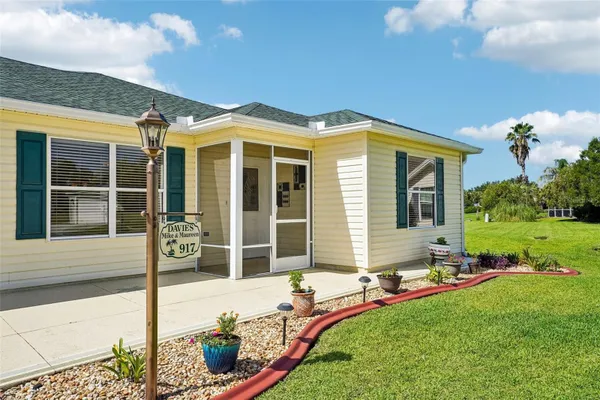 Property Slideshow image 3 of 53 | 917 eastmont ct, The Villages, FL, 32162