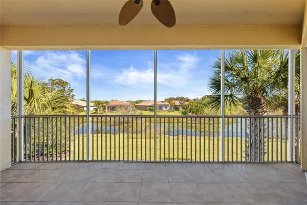 Property Slideshow image 3 of 61 | 1181 burgos dr # 406, Sarasota, FL, 34238