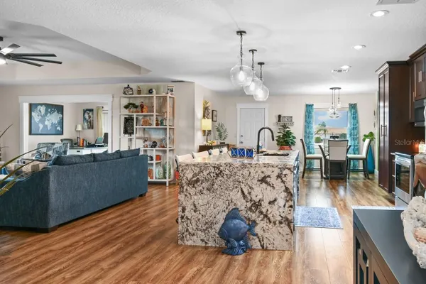 Property Slideshow image 3 of 52 | 1809 wolf laurel dr, Sun City Center, FL, 33573