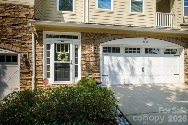 Property Slideshow image 3 of 47 | 4185 la crema dr, Charlotte, NC, 28214