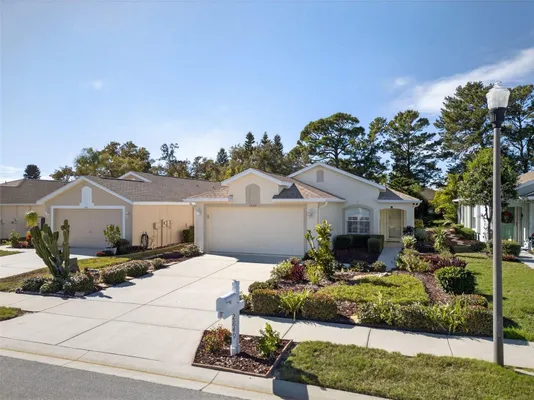 Property Slideshow image 2 of 39 | 2849 wood pointe dr, Holiday, FL, 34691