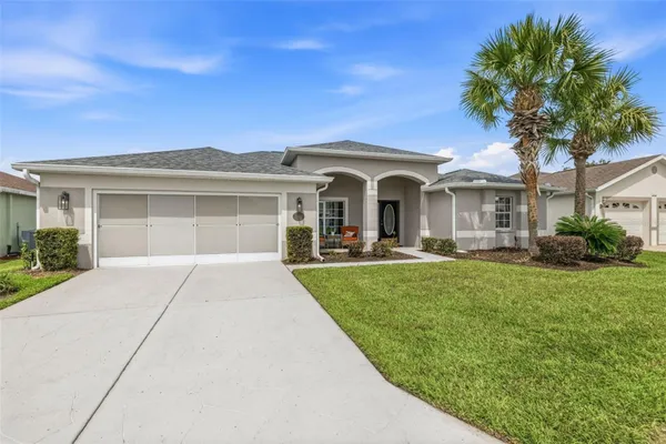 Property Slideshow image 2 of 58 | 10334 collar dr, San Antonio, FL, 33576