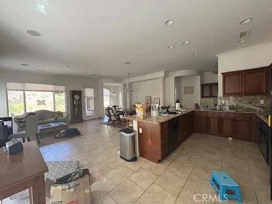 Property Slideshow image 2 of 10 | 24001 fawnskin dr, Corona, CA, 92883