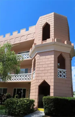Property Slideshow image 2 of 72 | 2457 ecuadorian way 85, Clearwater, FL, 33763