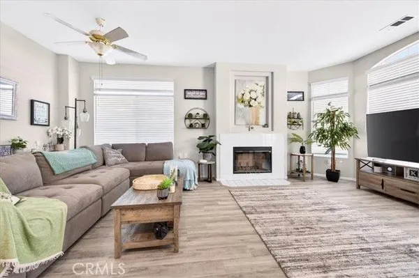 Property Slideshow image 2 of 25 | 26870 saratoga dr, Menifee, CA, 92585
