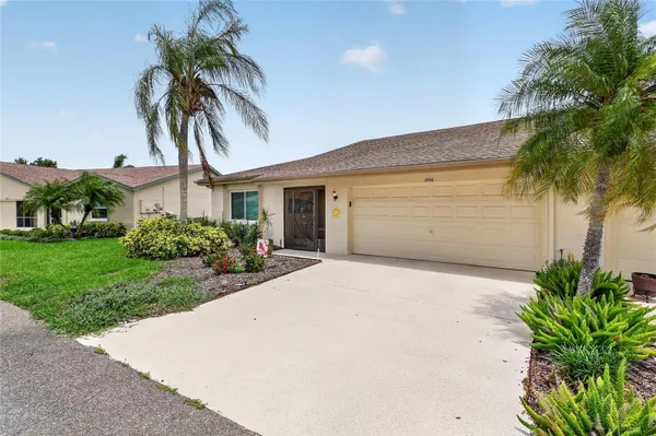 Property Slideshow image 3 of 66 | 2106 harringay st 451, Sun City Center, FL, 33573