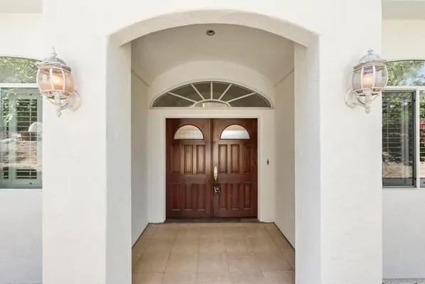 Property Slideshow image 3 of 50 | 28328 kettering ln, Escondido, CA, 92026