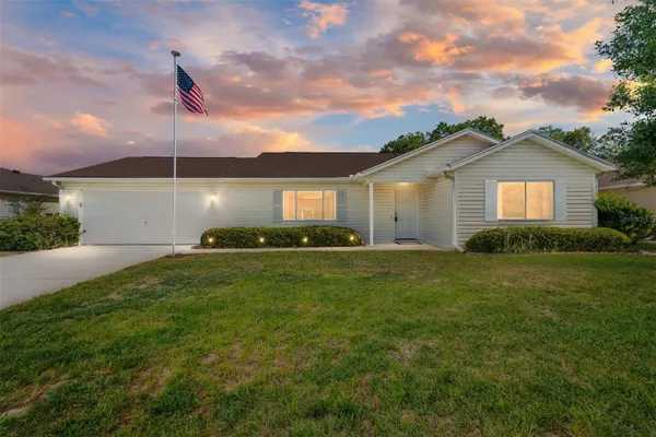 Property Slideshow image 2 of 50 | 11587 sw 139th pl, Dunnellon, FL, 34432