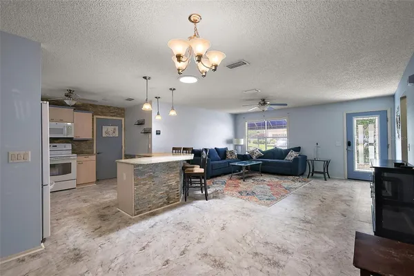 Property Slideshow image 3 of 34 | 2003 cordero ct, The Villages, FL, 32159