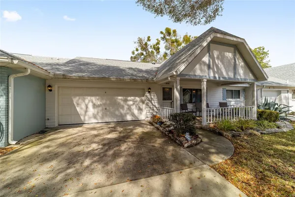 Property Slideshow image 3 of 55 | 8569 sw 92nd ln e, Ocala, FL, 34481