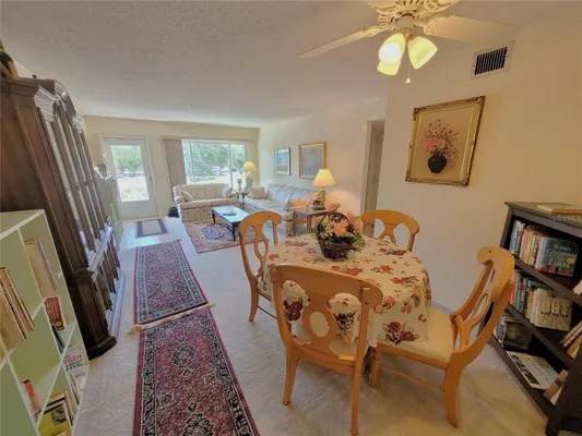 Property Slideshow image 2 of 18 | 2311 brisbane st 29, Clearwater, FL, 33763