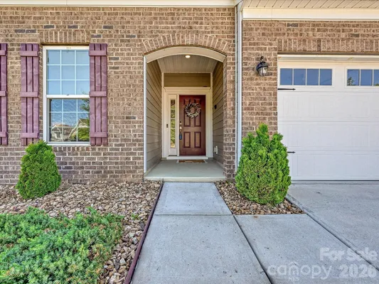 Property Slideshow image 3 of 48 | 304 picasso trl, Mount Holly, NC, 28120