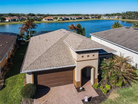 Property Slideshow image 2 of 89 | 231 treviso dr, Poinciana, FL, 34759