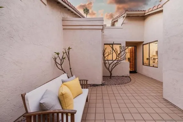 Property Slideshow image 3 of 51 | 17922 avenida cordillera 258, San Diego, CA, 92128