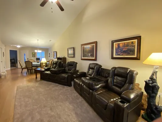 Property Slideshow image 2 of 15 | 395 devon chase hl 4102, Gallatin, TN, 37066