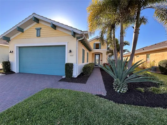 Property Slideshow image 2 of 67 | 1022 overlook ct, Bradenton, FL, 34208