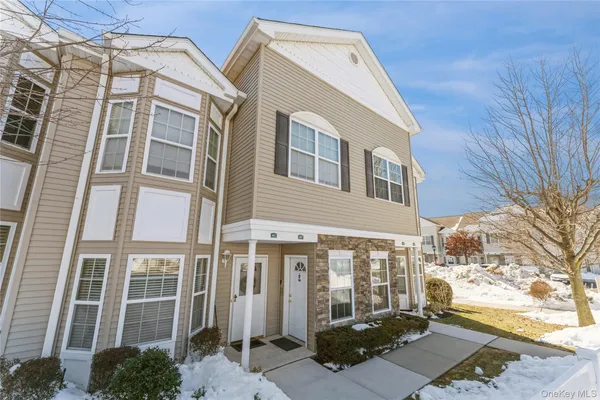 Property Slideshow image 2 of 29 | 403 autumn dr, Hempstead, NY, 11554