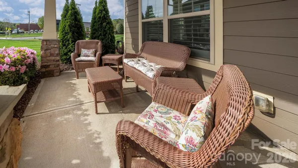 Property Slideshow image 3 of 32 | 108 damsire ct, Mooresville, NC, 28115