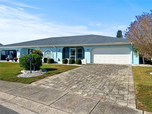 Property Slideshow image 2 of 41 | 1308 bluewater dr, Sun City Center, FL, 33573