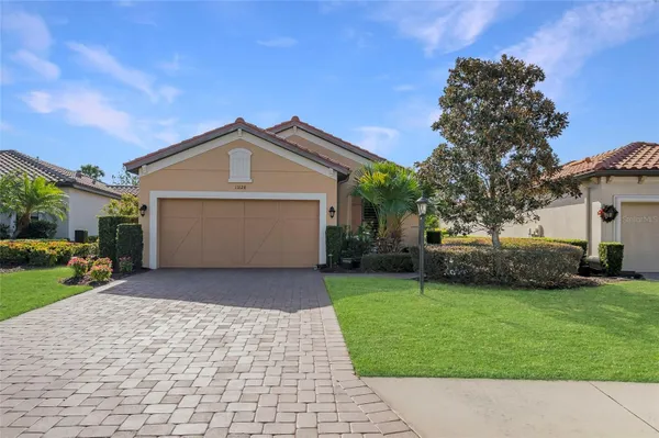 Property Slideshow image 2 of 62 | 13128 torresina ter, Bradenton, FL, 34211