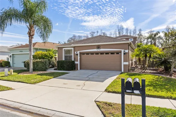 Property Slideshow image 3 of 23 | 7606 berna ln, Land O Lakes, FL, 34637