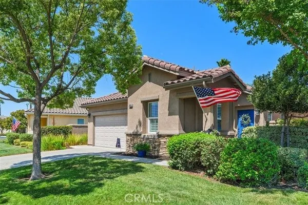 Property Slideshow image 2 of 55 | 28166 glenside ct, Menifee, CA, 92584